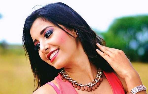 How to Overcome the Stress and Nerves with the First Date