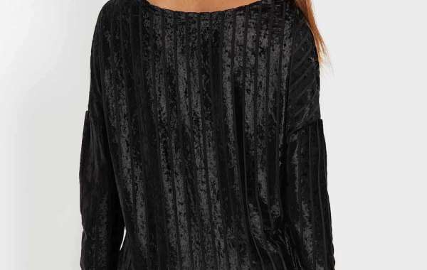 V-Neck Lace Backless Long Sleeve Black T-Shirts