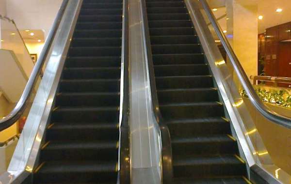 Escalator Manufacturers in India