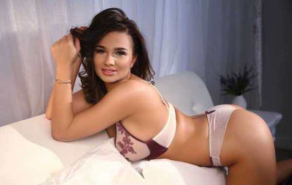 Udaipur Escorts Service for Enjoying Adult Companionship